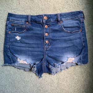 #AmericanEagle “super stretch Hi-Rise shortie”